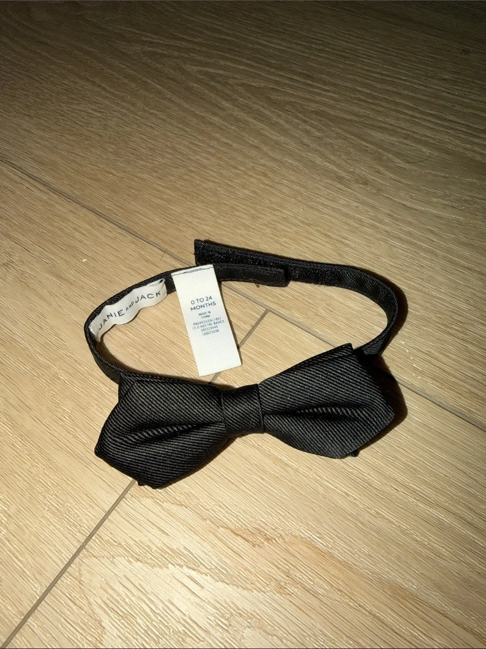 Janie and Jack Black Infant Pre-Tied Bow Tie